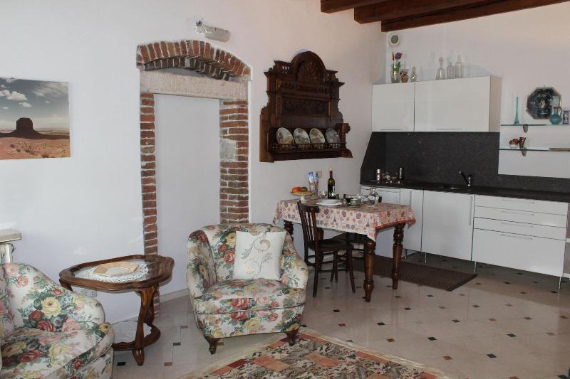 Residenza Carducci Centro Storico Apartment Verona Exterior photo