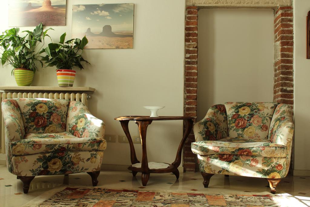 Residenza Carducci Centro Storico Apartment Verona Room photo